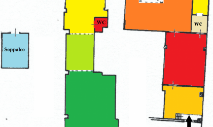 Locale Con Doppio Ingresso - Zona Madonnella