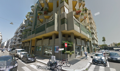 Bari Via Lattanzio - Posto Auto Coperto
