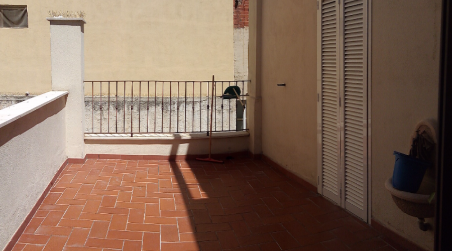 Trivani Via Bovio
