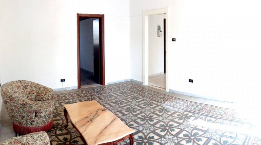Trivani Zona Via Napoli